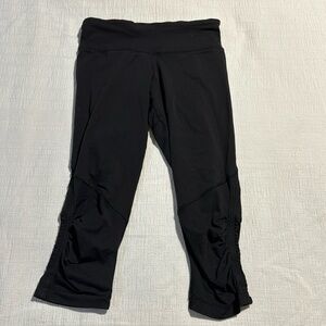 Lululemon capri leggings